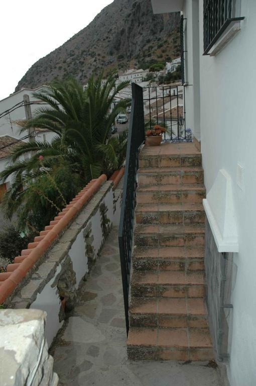 Apartamentos Buganvilla Villaluenga Del Rosario Quarto foto