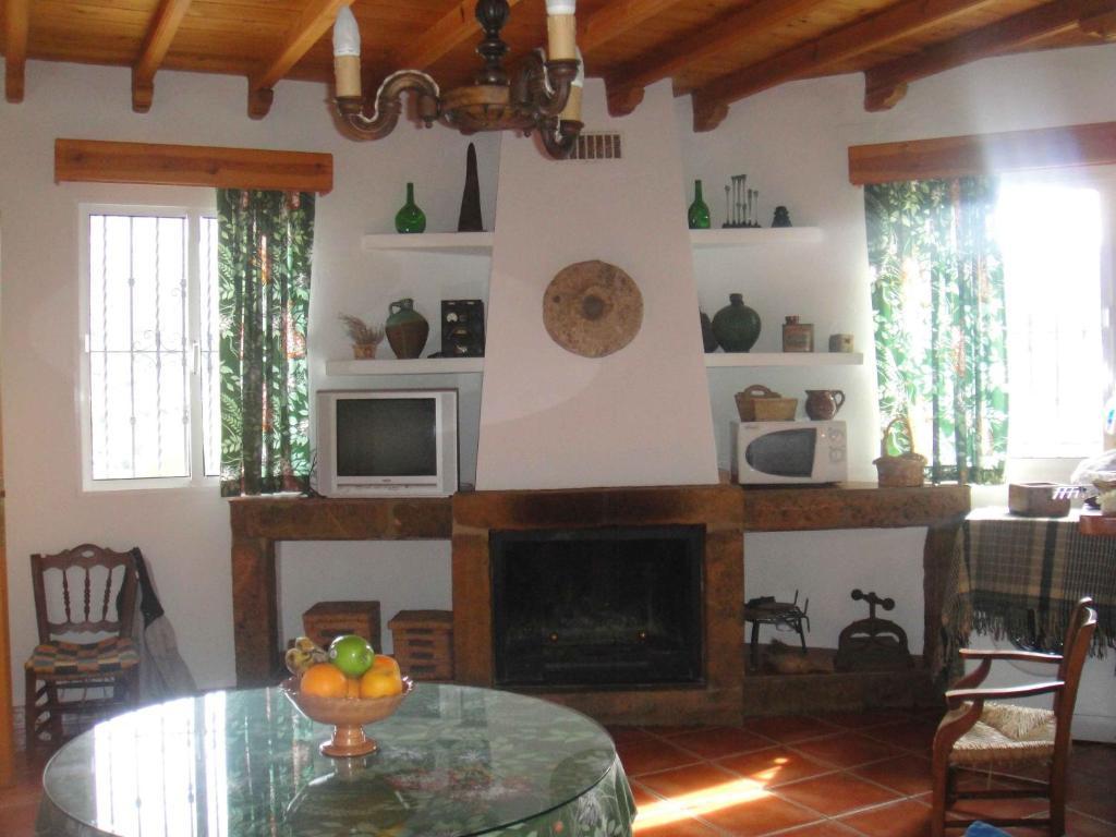 Apartamentos Buganvilla Villaluenga Del Rosario Quarto foto